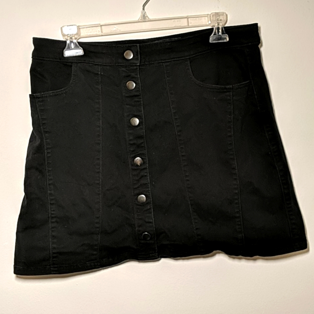 ✅Express Black Mini Skirt Size 12